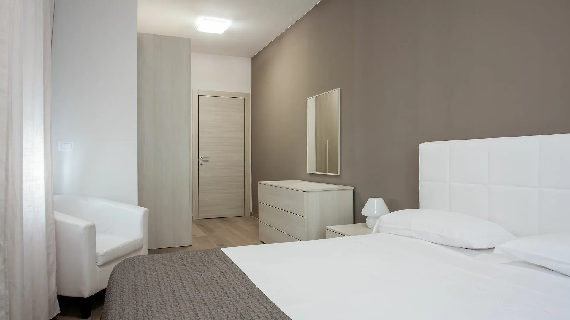 Astoria Suite Apartments Bologna 0*,  Italien