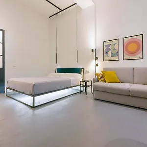 Διαμέρισμα Mono, Μπολόνια